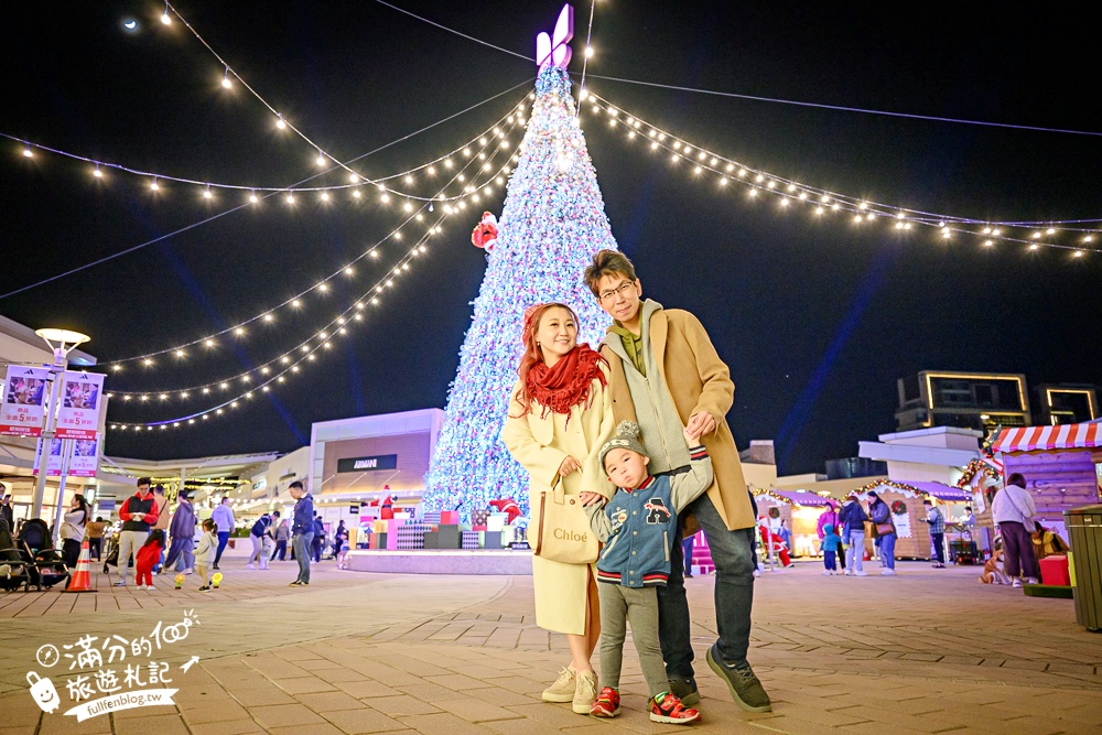 【2025華泰名品城聖誕村開村啦】璀璨20米聖誕樹飄雪.打卡復古飯店和摩登粉紅舞台! 【2025華泰名品城聖誕村開村啦】璀璨20米聖誕樹飄雪.打卡復古飯店和摩登粉紅舞台!