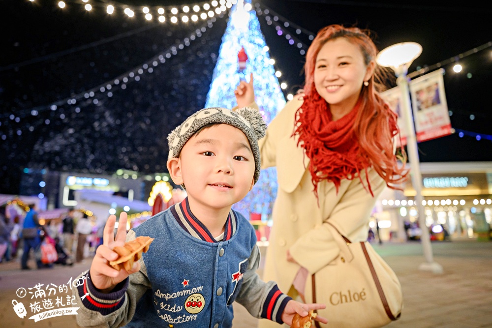 【2025華泰名品城聖誕村開村啦】璀璨20米聖誕樹飄雪.打卡復古飯店和摩登粉紅舞台! 【2025華泰名品城聖誕村開村啦】璀璨20米聖誕樹飄雪.打卡復古飯店和摩登粉紅舞台!