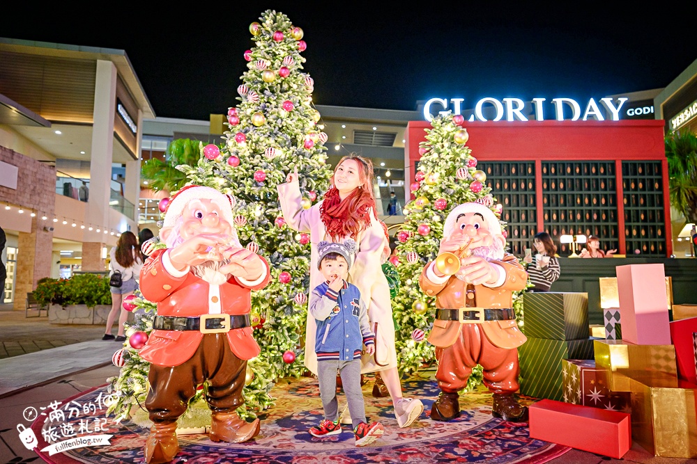 【2025華泰名品城聖誕村開村啦】璀璨20米聖誕樹飄雪.打卡復古飯店和摩登粉紅舞台! 【2025華泰名品城聖誕村開村啦】璀璨20米聖誕樹飄雪.打卡復古飯店和摩登粉紅舞台!