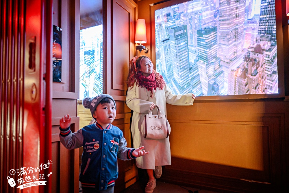 【2025華泰名品城聖誕村開村啦】璀璨20米聖誕樹飄雪.打卡復古飯店和摩登粉紅舞台! 【2025華泰名品城聖誕村開村啦】璀璨20米聖誕樹飄雪.打卡復古飯店和摩登粉紅舞台!