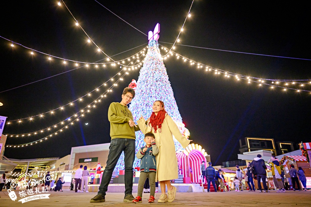 【2025華泰名品城聖誕村開村啦】璀璨20米聖誕樹飄雪.打卡復古飯店和摩登粉紅舞台! 【2025華泰名品城聖誕村開村啦】璀璨20米聖誕樹飄雪.打卡復古飯店和摩登粉紅舞台!