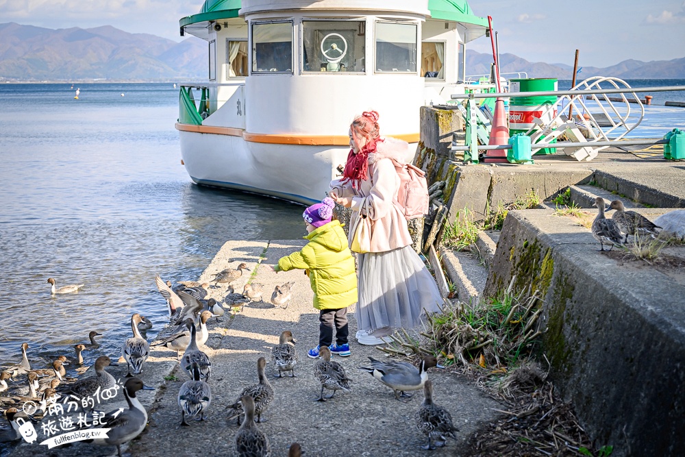 【猪苗代観光船】福島最美天鵝湖.美麗天鵝船＆烏龜造型海上咖啡館.餵小鴨看磐梯山.療癒山水風光超迷人!