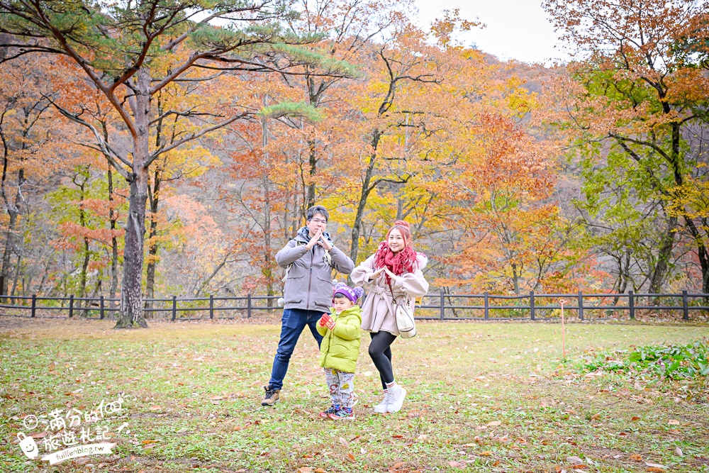 日本東北【鳴子峽】宮城賞楓景點推薦.走峽谷.賞紅楓.看奇岩.觀瀑布.必拍大深沢橋壯闊的拱橋景觀!