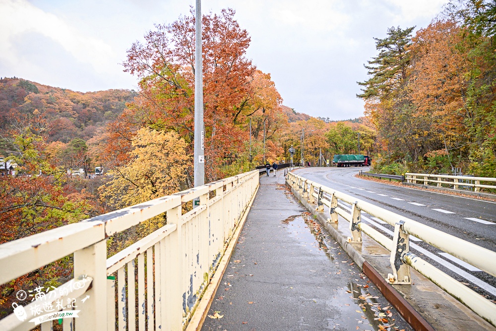 日本東北【鳴子峽】宮城賞楓景點推薦.走峽谷.賞紅楓.看奇岩.觀瀑布.必拍大深沢橋壯闊的拱橋景觀!