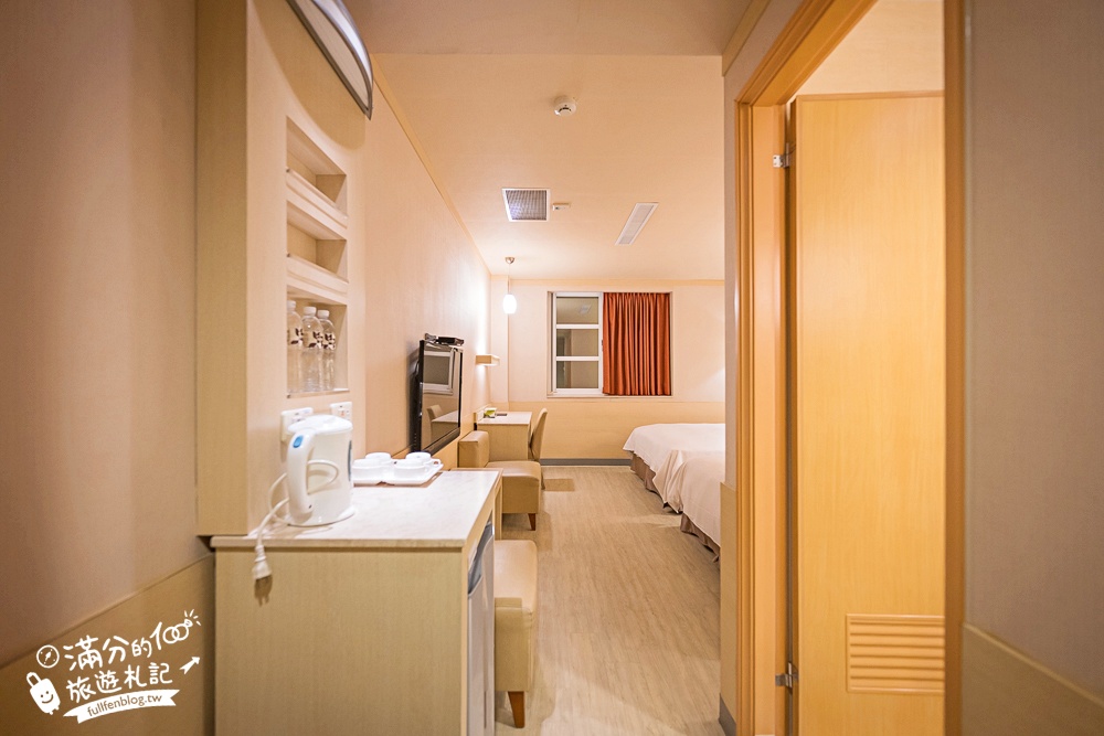 高雄平價飯店推薦【康橋商旅六合夜市中正館】近六合夜市&高雄捷運美麗島站.自助吧早餐澎湃美味!