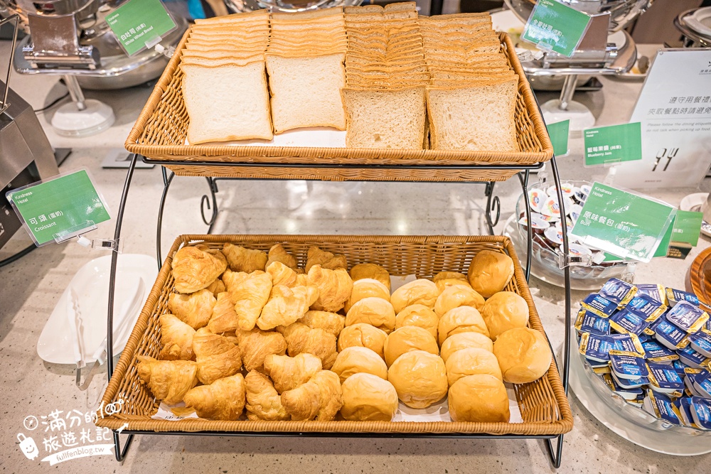 高雄平價飯店推薦【康橋商旅六合夜市中正館】近六合夜市&高雄捷運美麗島站.自助吧早餐澎湃美味!