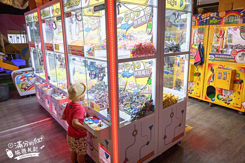 【E7PLAY三多館】一票玩到底.高雄不怕下雨室內樂園.大人小孩都會尖叫的休閒娛樂天堂! 【E7PLAY三多館】一票玩到底.高雄不怕下雨室內樂園.大人小孩都會尖叫的休閒娛樂天堂!