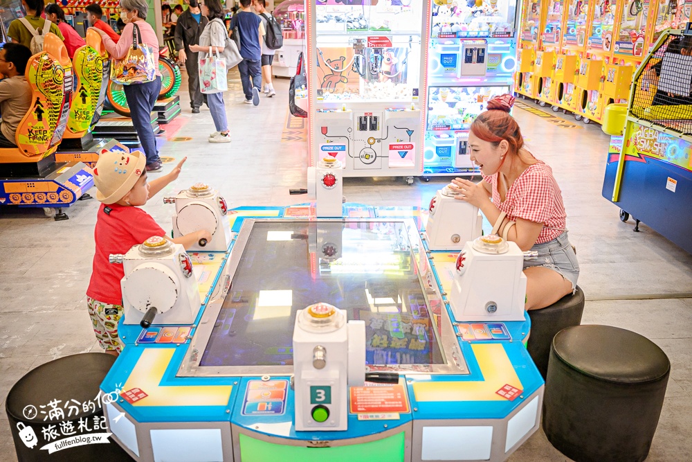 【E7PLAY三多館】一票玩到底.高雄不怕下雨室內樂園.大人小孩都會尖叫的休閒娛樂天堂! 【E7PLAY三多館】一票玩到底.高雄不怕下雨室內樂園.大人小孩都會尖叫的休閒娛樂天堂!