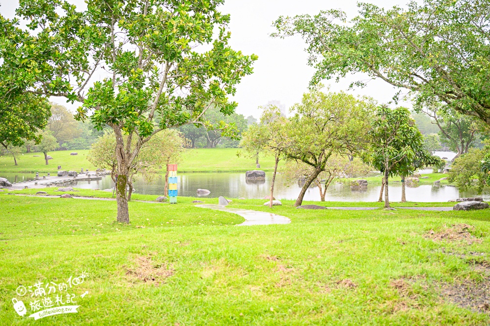 宜蘭【薛長興風雨樂活館】羅東親子公園推薦.雨天晴天都能玩.城堡溜滑梯.沙坑.彈跳床好放電!