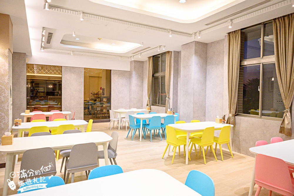 雲林住宿推薦【翠華會館】一泊二食開箱體驗,跨年專案只要$3960,百萬景觀頂樓煙火精彩又放鬆!