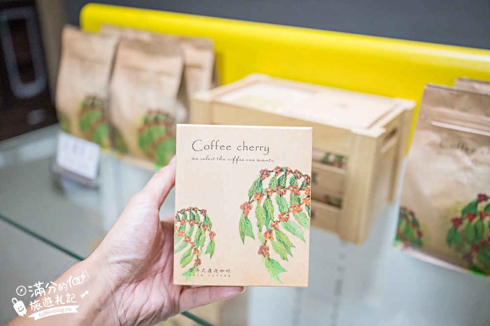 雲林住宿推薦【翠華會館】一泊二食開箱體驗,跨年專案只要$3960,百萬景觀頂樓煙火精彩又放鬆!