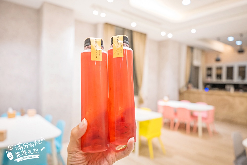 雲林住宿推薦【翠華會館】一泊二食開箱體驗,跨年專案只要$3960,百萬景觀頂樓煙火精彩又放鬆!