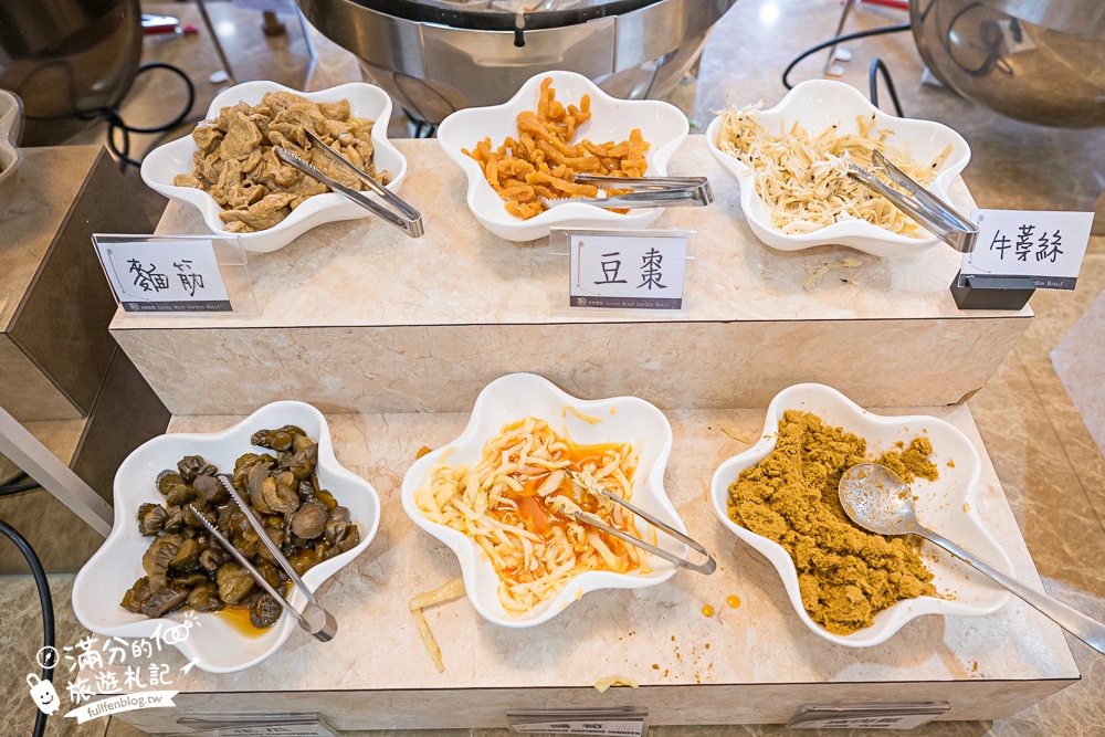 雲林住宿推薦【翠華會館】一泊二食開箱體驗,跨年專案只要$3960,百萬景觀頂樓煙火精彩又放鬆!