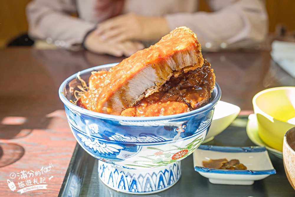 會津若松美食【Murai醬汁豬排】福島最浮誇的豬排丼飯,絕對厚實一口入魂! 會津若松美食【Murai醬汁豬排】福島最浮誇的豬排丼飯,絕對厚實一口入魂!