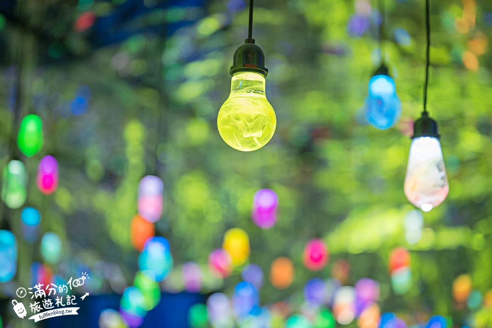 台南【萬霧小籠湯包專賣店】霧裡吃小籠包超浮誇,沉浸式藝術攝影棚就像在拍MV!