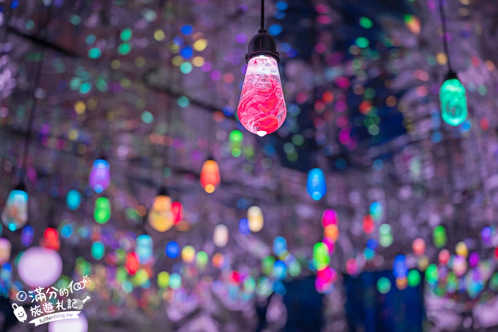 台南【萬霧小籠湯包專賣店】霧裡吃小籠包超浮誇,沉浸式藝術攝影棚就像在拍MV!