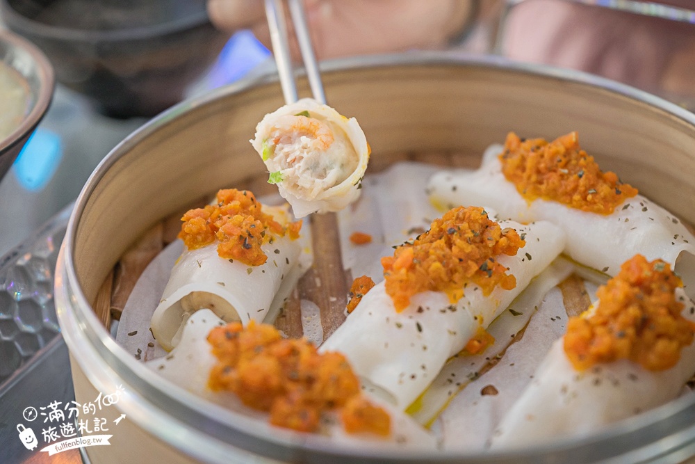 台南【萬霧小籠湯包專賣店】霧裡吃小籠包超浮誇,沉浸式藝術攝影棚就像在拍MV!