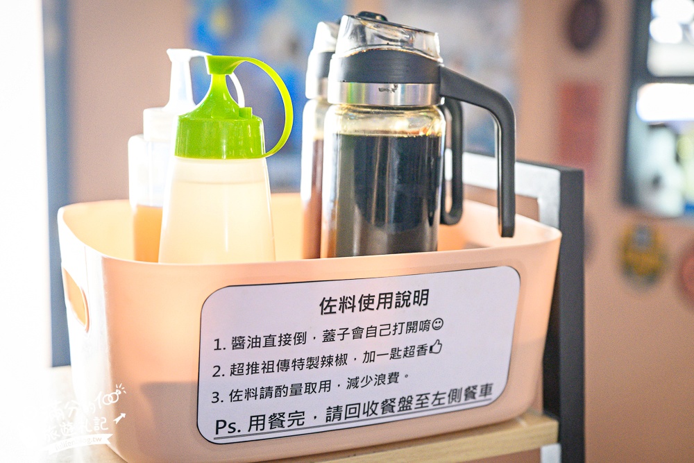 台南【萬霧小籠湯包專賣店】霧裡吃小籠包超浮誇,沉浸式藝術攝影棚就像在拍MV!