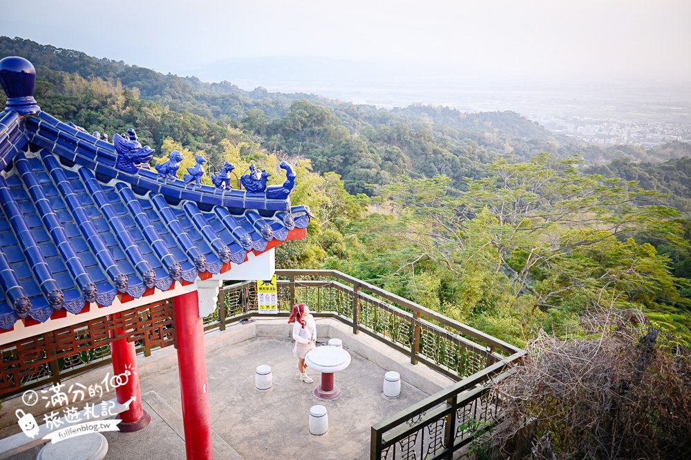 南投景點【松柏嶺受天宮】海拔400公尺的廟宇宮殿，同時看彰化南投,全新龜蛇立體彩繪地景好震撼~180度超廣角觀景視野!