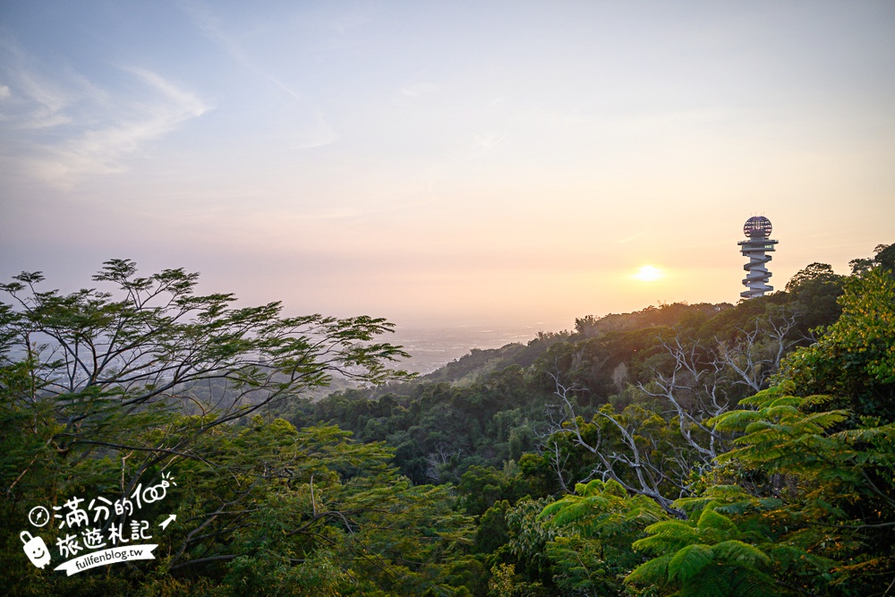 南投景點【松柏嶺受天宮】海拔400公尺的廟宇宮殿，同時看彰化南投,全新龜蛇立體彩繪地景好震撼~180度超廣角觀景視野!
