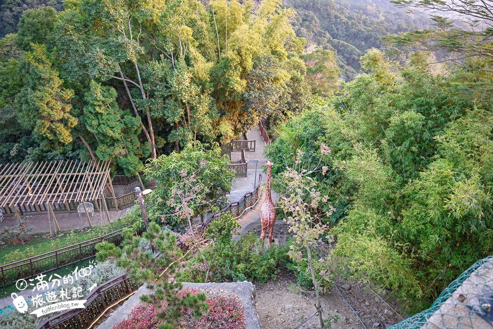 南投景點【松柏嶺受天宮】海拔400公尺的廟宇宮殿，同時看彰化南投,全新龜蛇立體彩繪地景好震撼~180度超廣角觀景視野!