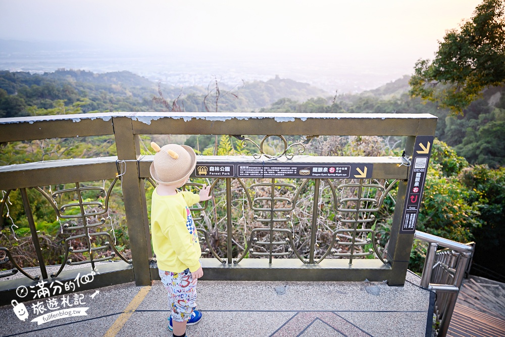 南投景點【松柏嶺受天宮】海拔400公尺的廟宇宮殿，同時看彰化南投,全新龜蛇立體彩繪地景好震撼~180度超廣角觀景視野!