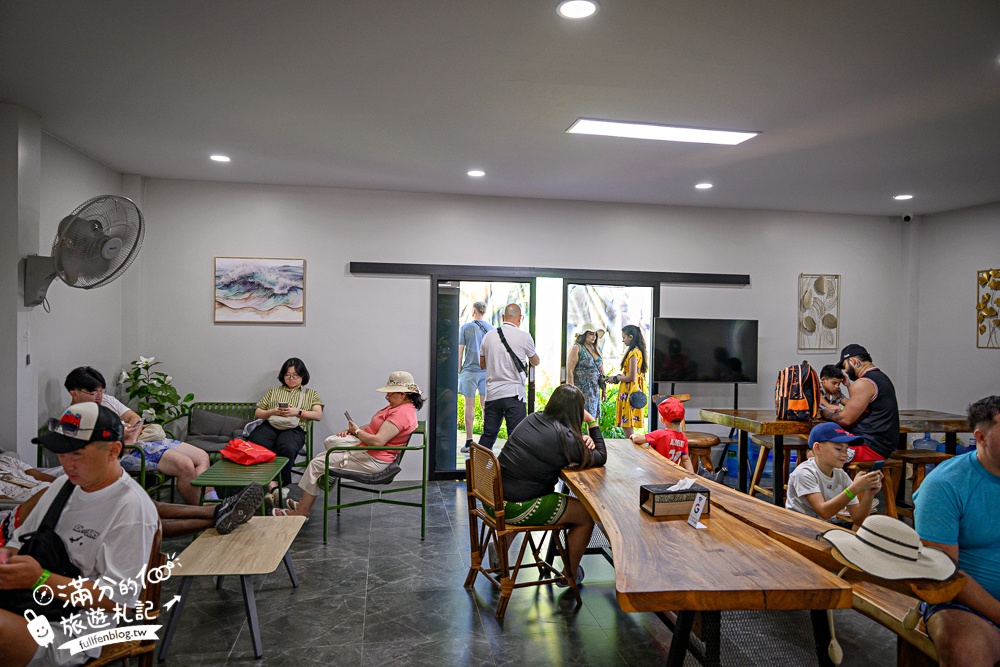 普吉島必玩【普吉島大象叢林保護區】來場與大象的溫柔相遇,幫大象洗澡戲水,餵大象吃香蕉.甘蔗和手作飯糰! 普吉島必玩【普吉島大象叢林保護區】來場與大象的溫柔相遇,幫大象洗澡戲水,餵大象吃香蕉.甘蔗和手作飯糰!