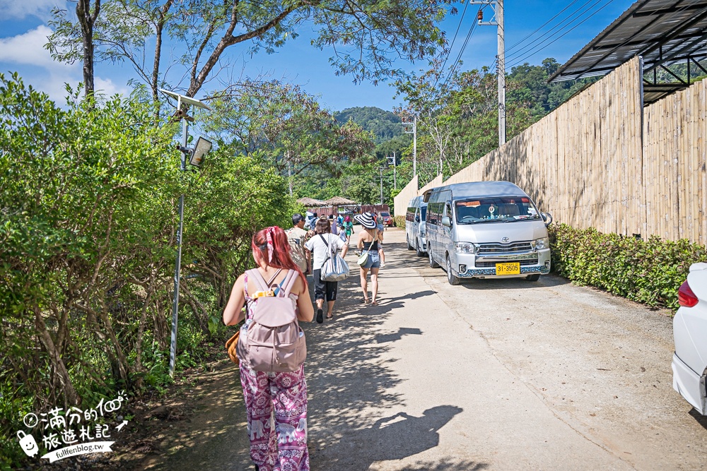 普吉島必玩【普吉島大象叢林保護區】來場與大象的溫柔相遇,幫大象洗澡戲水,餵大象吃香蕉.甘蔗和手作飯糰! 普吉島必玩【普吉島大象叢林保護區】來場與大象的溫柔相遇,幫大象洗澡戲水,餵大象吃香蕉.甘蔗和手作飯糰!