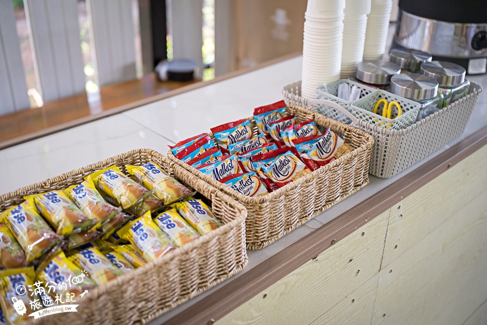 普吉島必玩【普吉島大象叢林保護區】來場與大象的溫柔相遇,幫大象洗澡戲水,餵大象吃香蕉.甘蔗和手作飯糰! 普吉島必玩【普吉島大象叢林保護區】來場與大象的溫柔相遇,幫大象洗澡戲水,餵大象吃香蕉.甘蔗和手作飯糰!