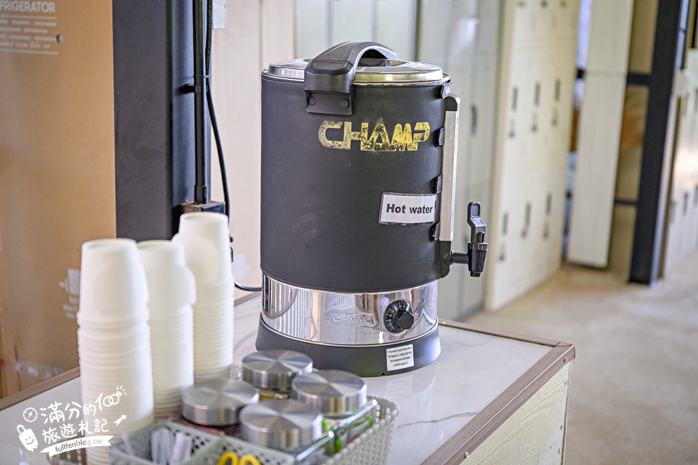 普吉島必玩【普吉島大象叢林保護區】來場與大象的溫柔相遇,幫大象洗澡戲水,餵大象吃香蕉.甘蔗和手作飯糰! 普吉島必玩【普吉島大象叢林保護區】來場與大象的溫柔相遇,幫大象洗澡戲水,餵大象吃香蕉.甘蔗和手作飯糰!