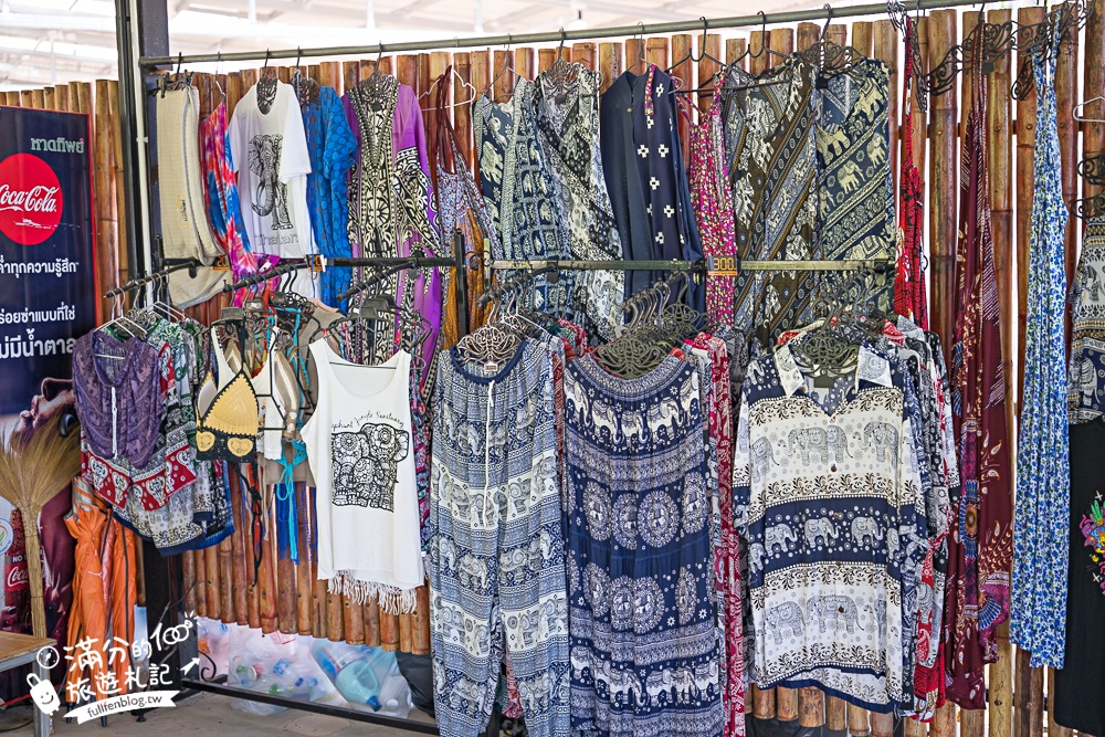 普吉島必玩【普吉島大象叢林保護區】來場與大象的溫柔相遇,幫大象洗澡戲水,餵大象吃香蕉.甘蔗和手作飯糰! 普吉島必玩【普吉島大象叢林保護區】來場與大象的溫柔相遇,幫大象洗澡戲水,餵大象吃香蕉.甘蔗和手作飯糰!