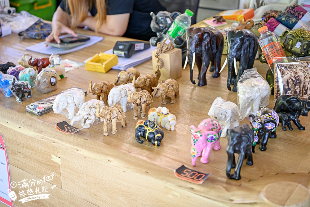 普吉島必玩【普吉島大象叢林保護區】來場與大象的溫柔相遇,幫大象洗澡戲水,餵大象吃香蕉.甘蔗和手作飯糰! 普吉島必玩【普吉島大象叢林保護區】來場與大象的溫柔相遇,幫大象洗澡戲水,餵大象吃香蕉.甘蔗和手作飯糰!