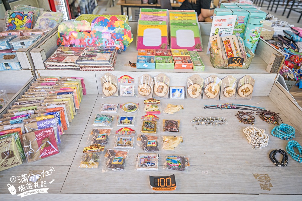 普吉島必玩【普吉島大象叢林保護區】來場與大象的溫柔相遇,幫大象洗澡戲水,餵大象吃香蕉.甘蔗和手作飯糰! 普吉島必玩【普吉島大象叢林保護區】來場與大象的溫柔相遇,幫大象洗澡戲水,餵大象吃香蕉.甘蔗和手作飯糰!