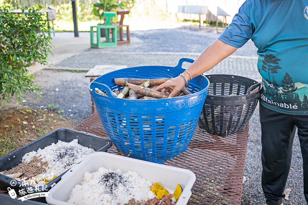 普吉島必玩【普吉島大象叢林保護區】來場與大象的溫柔相遇,幫大象洗澡戲水,餵大象吃香蕉.甘蔗和手作飯糰! 普吉島必玩【普吉島大象叢林保護區】來場與大象的溫柔相遇,幫大象洗澡戲水,餵大象吃香蕉.甘蔗和手作飯糰!