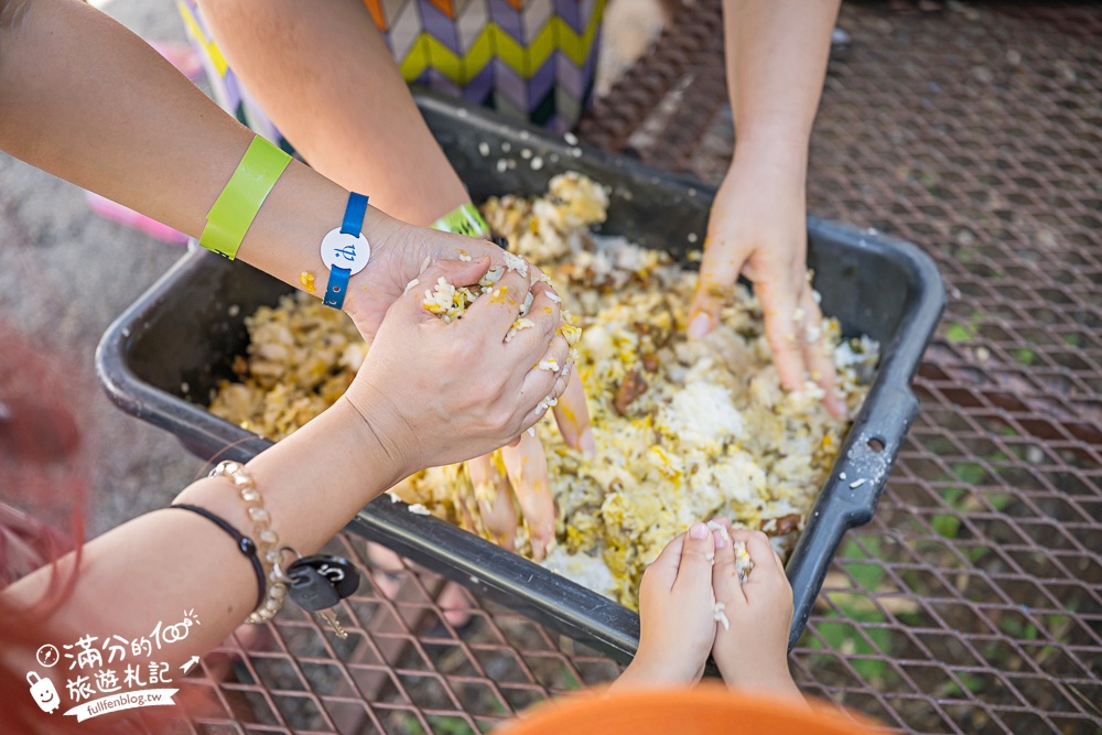 普吉島必玩【普吉島大象叢林保護區】來場與大象的溫柔相遇,幫大象洗澡戲水,餵大象吃香蕉.甘蔗和手作飯糰! 普吉島必玩【普吉島大象叢林保護區】來場與大象的溫柔相遇,幫大象洗澡戲水,餵大象吃香蕉.甘蔗和手作飯糰!
