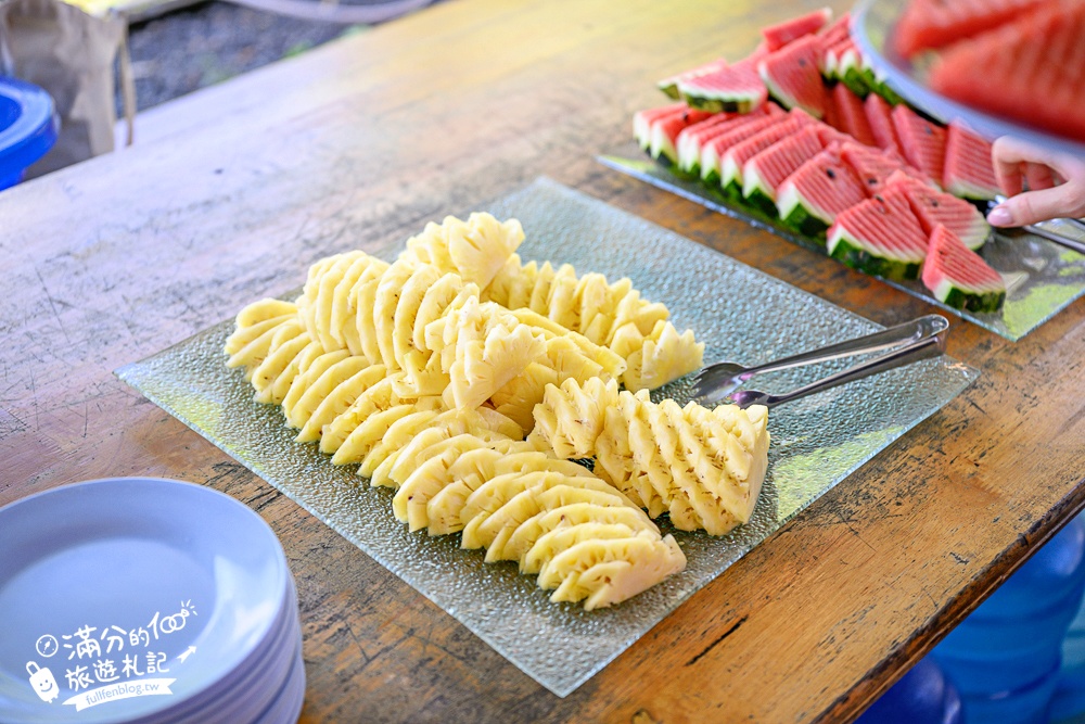 普吉島必玩【普吉島大象叢林保護區】來場與大象的溫柔相遇,幫大象洗澡戲水,餵大象吃香蕉.甘蔗和手作飯糰! 普吉島必玩【普吉島大象叢林保護區】來場與大象的溫柔相遇,幫大象洗澡戲水,餵大象吃香蕉.甘蔗和手作飯糰!