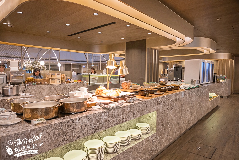 【高雄福華大飯店】高雄最懂度假的城市飯店～結合質感住宿.精品購物和國際料理,讓你愛上慢步調的節奏!