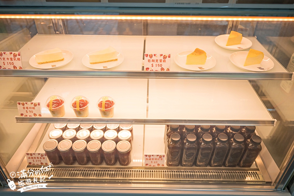 苗栗【興品園草莓農場】這不僅是高架親子草莓園.根本是兒童遊戲場,免費玩不限時,還有玻璃屋咖啡館~超狂!