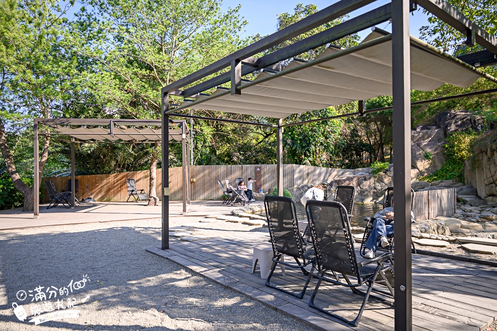 南投新景點【春秋山林】國姓山林後花園,泡足湯.吃美食.漫步日式松林庭院好愜意!
