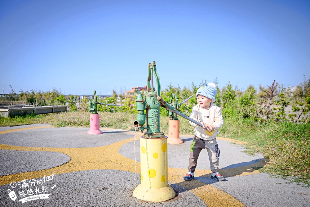 台中新景點【清水休閒觀光園區】免門票黃金稻穗展示館,彩虹列車.互動遊戲趣味十足! 台中新景點【清水休閒觀光園區】免門票黃金稻穗展示館,彩虹列車.互動遊戲趣味十足!