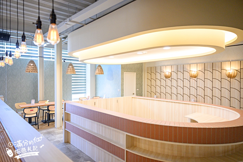 台中新景點【清水休閒觀光園區】免門票黃金稻穗展示館,彩虹列車.互動遊戲趣味十足! 台中新景點【清水休閒觀光園區】免門票黃金稻穗展示館,彩虹列車.互動遊戲趣味十足!