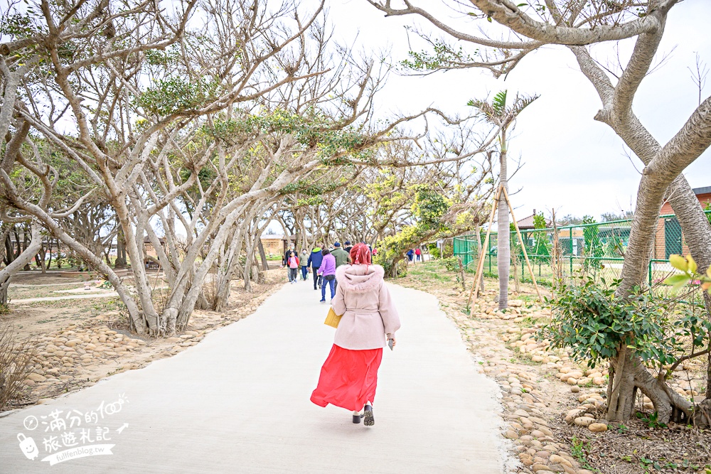 苗栗新景點【百變影城文創園區】太陽城文創園區後龍最新地標,懷舊主題拍攝基地,卡哇伊太陽海賊船超吸睛! 苗栗新景點【百變影城文創園區】太陽城文創園區後龍最新地標,懷舊主題拍攝基地,卡哇伊太陽海賊船超吸睛!