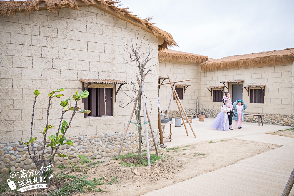 苗栗新景點【百變影城文創園區】太陽城文創園區後龍最新地標,懷舊主題拍攝基地,卡哇伊太陽海賊船超吸睛! 苗栗新景點【百變影城文創園區】太陽城文創園區後龍最新地標,懷舊主題拍攝基地,卡哇伊太陽海賊船超吸睛!