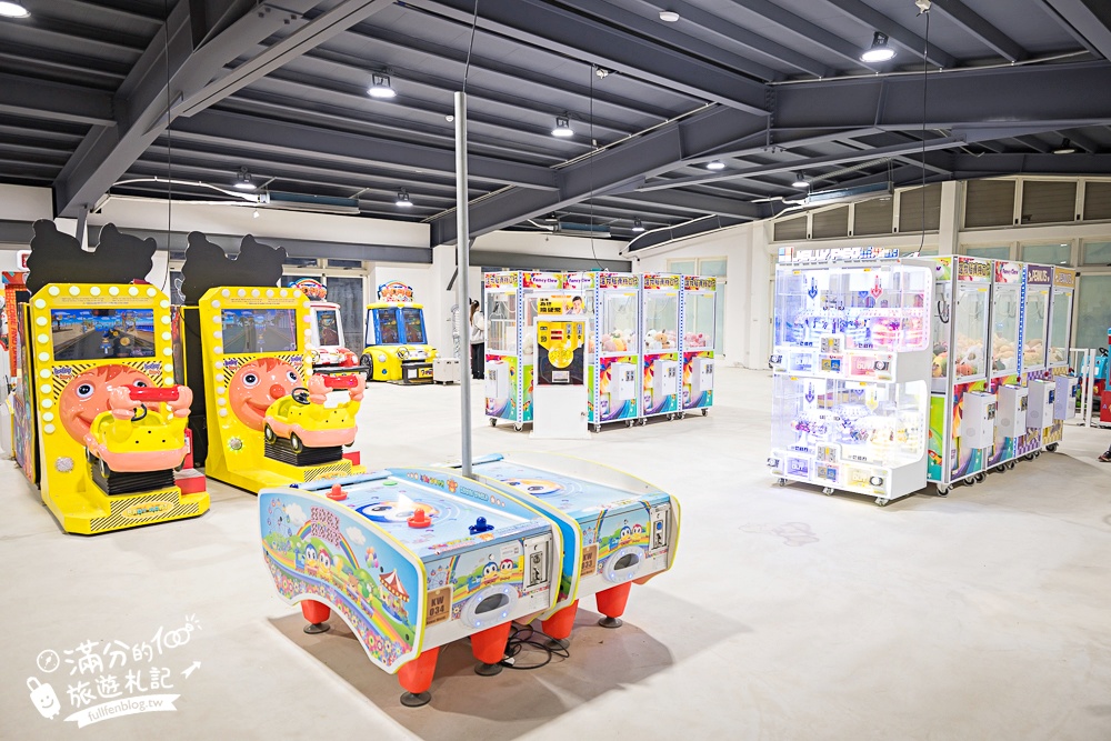 苗栗新景點【百變影城文創園區】太陽城文創園區後龍最新地標,懷舊主題拍攝基地,卡哇伊太陽海賊船超吸睛! 苗栗新景點【百變影城文創園區】太陽城文創園區後龍最新地標,懷舊主題拍攝基地,卡哇伊太陽海賊船超吸睛!