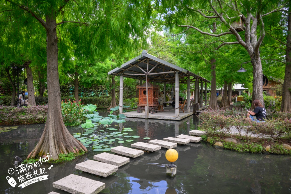 台中【田寮農莊】台中落羽松庭院餐廳,純樸鄉村風~療癒的水上蓮花池步道!