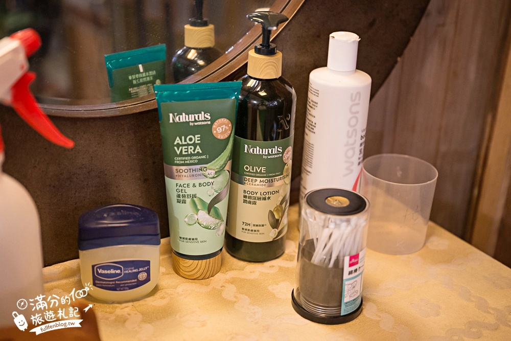 【小坂溫泉】萬里溫泉湯屋推薦,日式木造復古湯屋,天然牛奶色溫泉好放鬆!