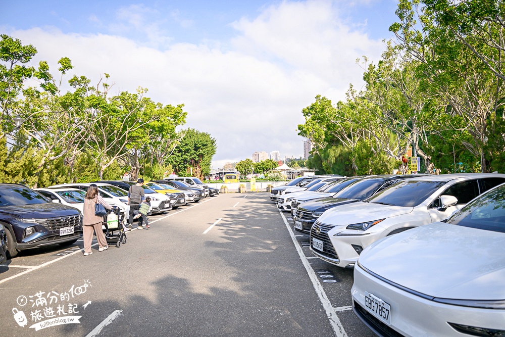 【恐龍大復活關渡探險樂園】1500坪的沉浸式恐龍世界,TOP4必玩恐龍互動體驗＆門票玩樂攻略!