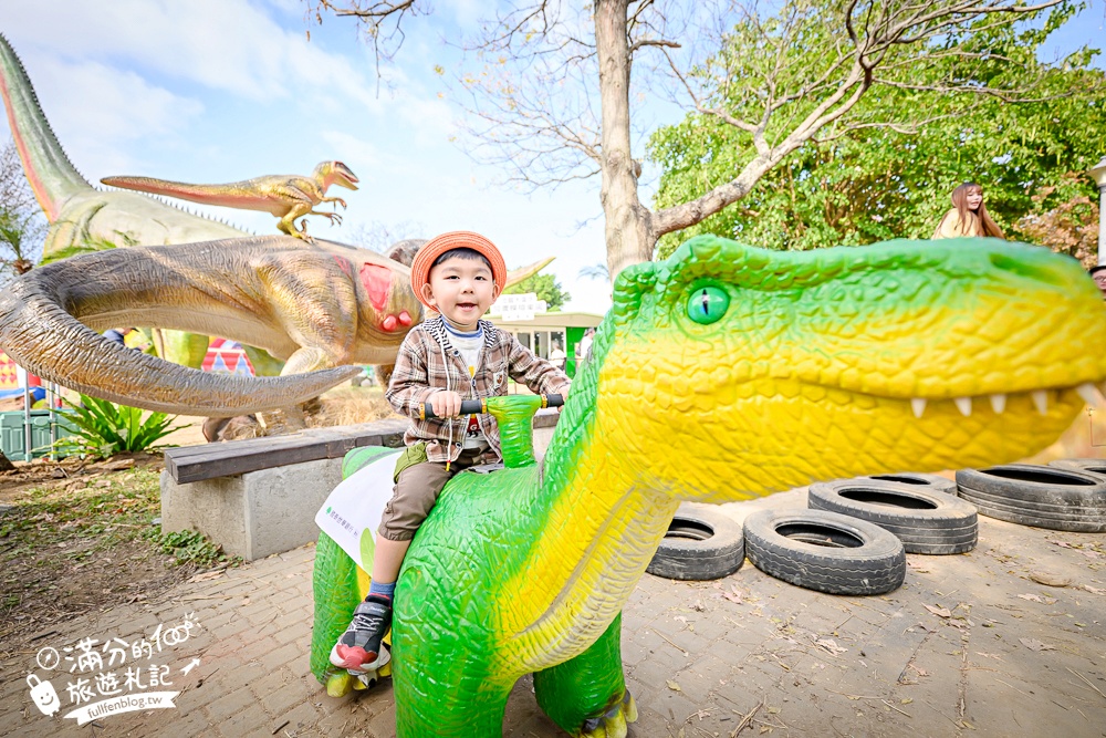 【恐龍大復活關渡探險樂園】1500坪的沉浸式恐龍世界,TOP4必玩恐龍互動體驗＆門票玩樂攻略!