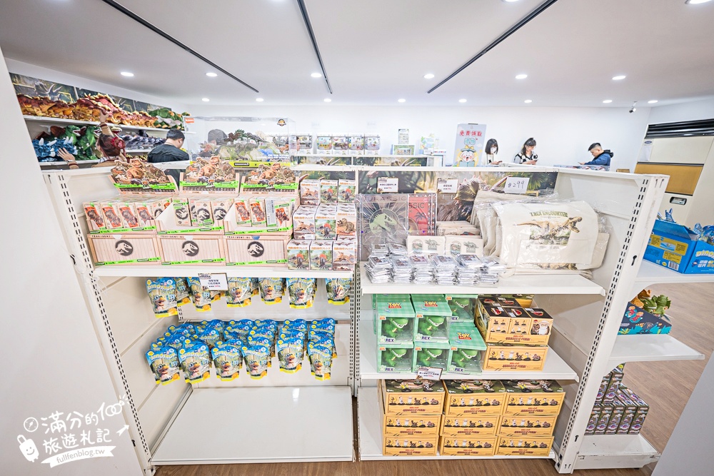 【恐龍大復活關渡探險樂園】1500坪的沉浸式恐龍世界,TOP4必玩恐龍互動體驗＆門票玩樂攻略!