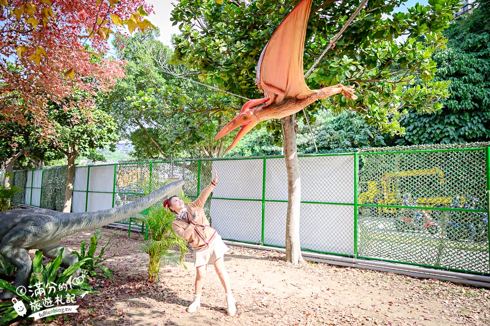 【恐龍大復活關渡探險樂園】1500坪的沉浸式恐龍世界,TOP4必玩恐龍互動體驗＆門票玩樂攻略!